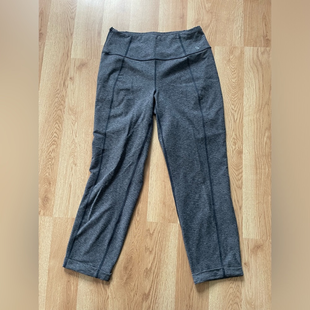The North Face Flash Dry Leggings size Small